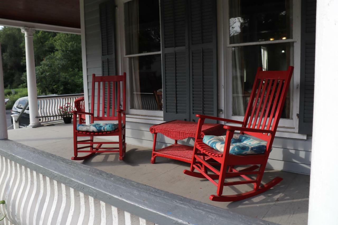 Reynolds House Inn Roscoe Exterior photo